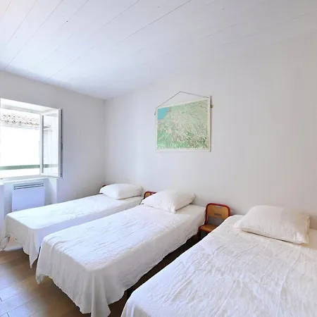 Maison Renovee Avec Jacuzzi Et Cuisine D'ete Au Centre Du Village - Fr-1-434-97 Casa de Férias La Couarde-sur-Mer
